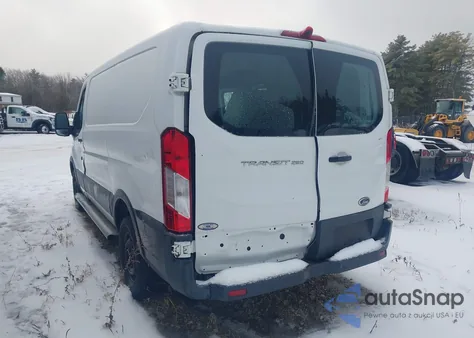 2015 Ford Transit-250 z USA, uszkodzony, nr VIN 1FTNR1ZM8FKA34305